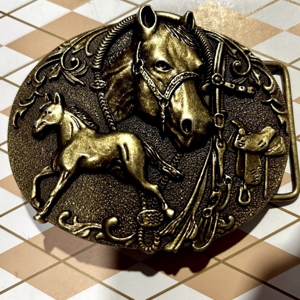 COPY - Bronze Horse Design Belt Buckle